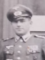 pict11210.jpg [178x237]