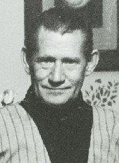 pict11380.jpg [174x237]