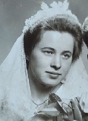 pict2242.jpg [173x237]